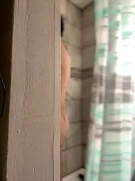 strippingmale1 online show from 12/17/25, 01:44