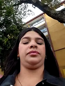 Layla-daring online show from 04/21/26, 08:01