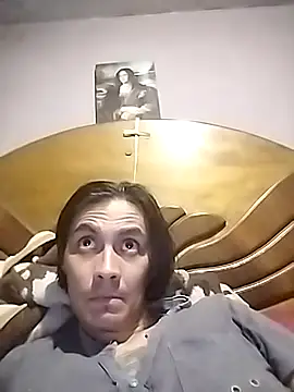 dejavujade online show from 04/05/26, 11:02