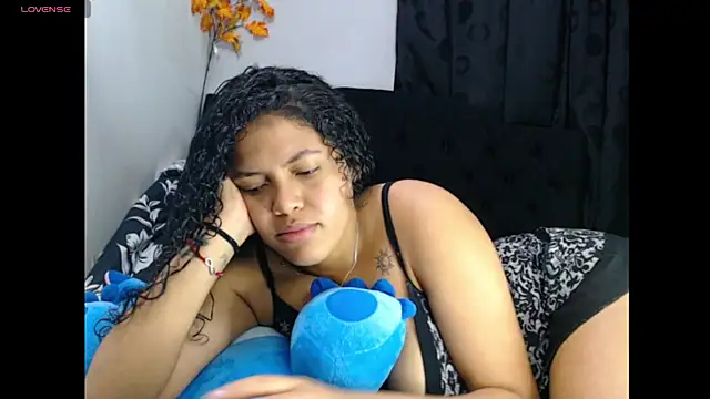 lylii evan online show from 02/10/26, 12:26