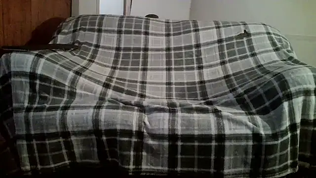 Snapshot of helickemdry22 chatting on 12/05/25, 12:41 helickemdry22 online show from 12/05/25, 12:41