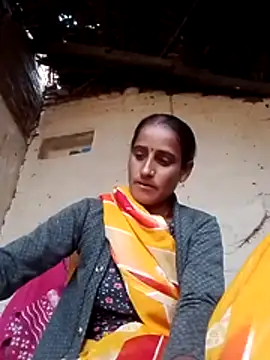 Xxx suhana online show from 02/18/26, 03:35