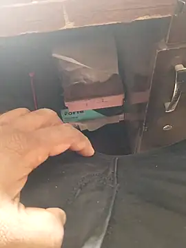 Roy   121 online show from 12/02/25, 04:07