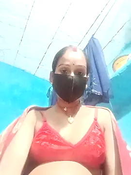 Snapshot of Nandani-758 chatting on 01/13/26, 02:44 Nandani-758 online show from 01/13/26, 02:44