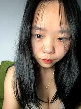 Kiee-lee online show from 11/27/25, 02:19