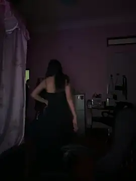 Kiee-lee online show from 04/19/26, 04:23