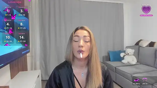 rossana doll online show from 04/20/26, 07:00