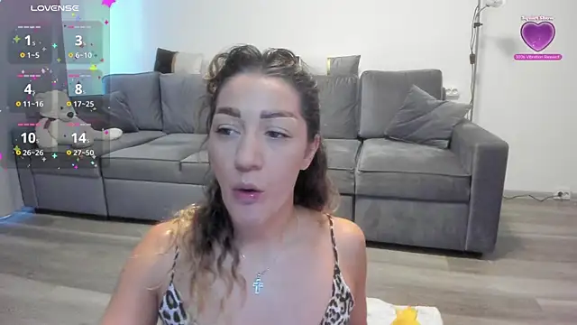 Snapshot of rossana_doll chatting on 07/03/26, 12:00 rossana doll online show from 07/03/26, 12:00