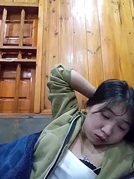 susie min online show from 11/26/25, 12:28