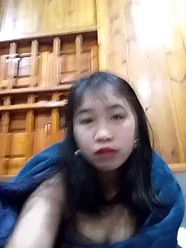 susie min online show from 11/28/25, 11:18