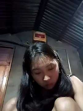 susie min online show from 12/04/25, 11:08