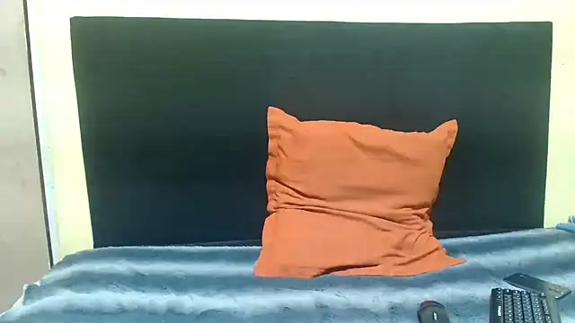 WildHornyTiger18 online show from 03/03/26, 08:15