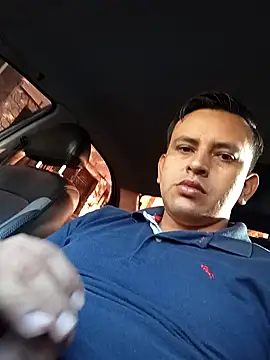 art-e9-2 online show from 11/26/25, 12:06