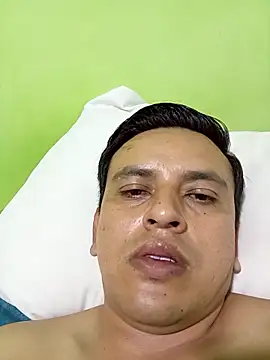 art-e9-2 online show from 12/13/25, 07:53