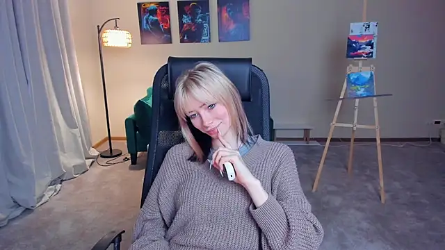 AuraMcvea online show from 11/21/25, 07:51