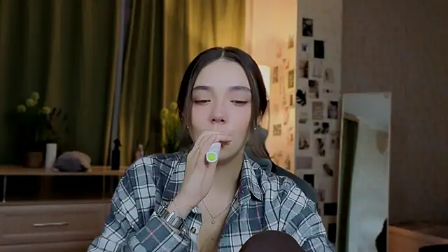 Vexorine online show from 05/19/26, 07:20