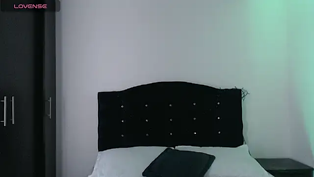 Alice Sinclair  online show from 02/13/26, 05:09