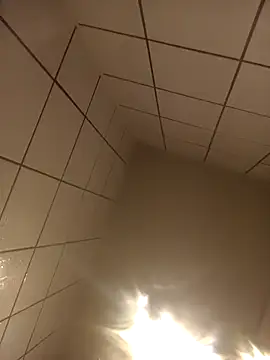 LingerieVirgin online show from 12/04/25, 09:45