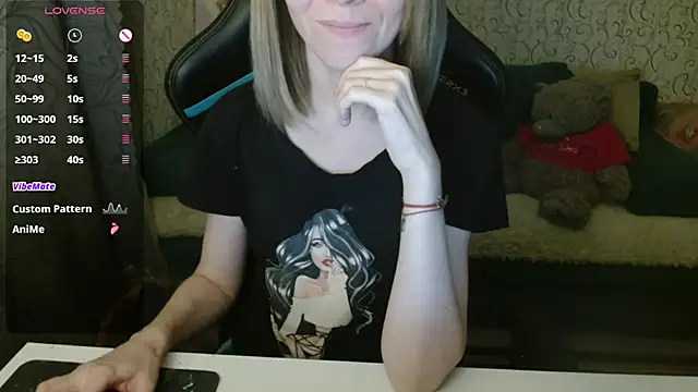   Katherine    online show from 11/23/25, 05:02