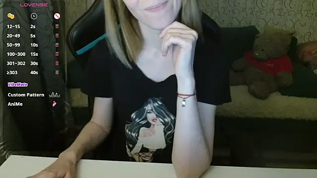   Katherine    online show from 11/27/25, 03:36