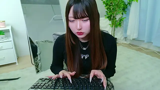  Sakura F online show from 04/05/26, 03:31