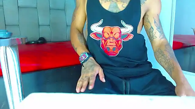 Hot Latino x online show from 04/10/26, 12:54