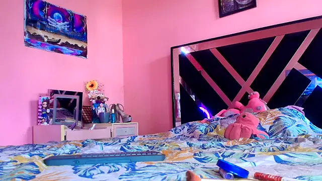 Venus2357 online show from 03/28/26, 04:39