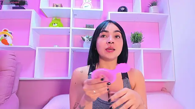 kittyMelvis online show from 12/02/25, 11:37