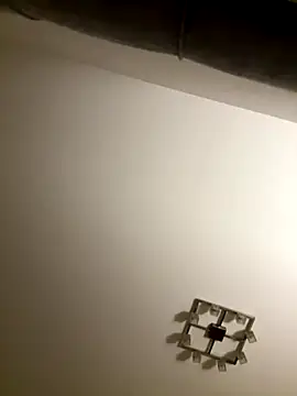 Snapshot of Wixenistgesund chatting on 11/23/25, 11:04 Wixenistgesund online show from 11/23/25, 11:04