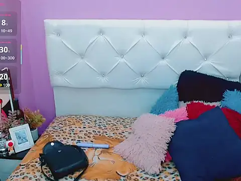 xwetdreamsx online show from 01/05/26, 06:11