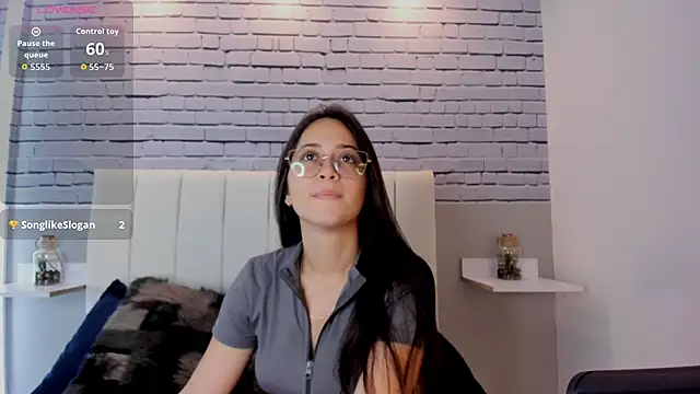 SophieeMoore online show from 02/07/26, 01:59