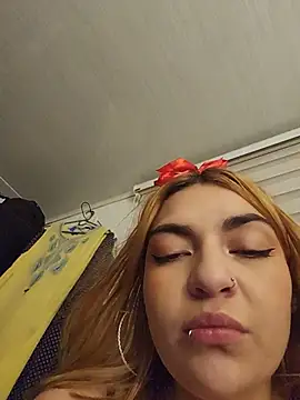 mila curvy online show from 07/07/26, 06:47