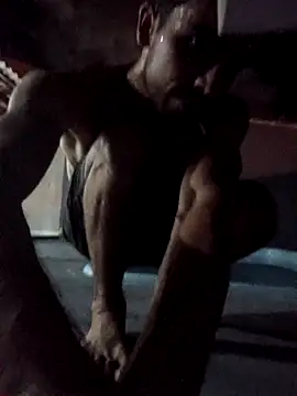 Snapshot of JohnyRaw chatting on 03/29/26, 01:27 JohnyRaw online show from 03/29/26, 01:27