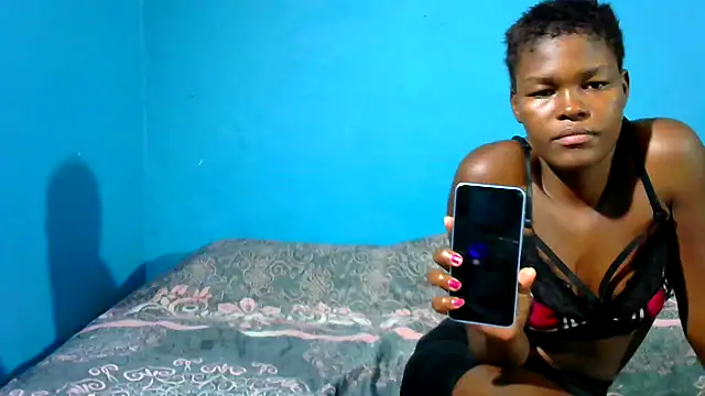 VirginPrincess06 online show from 12/17/25, 02:34