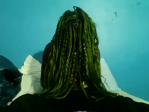 VirginPrincess06 online show from 03/22/26, 12:30