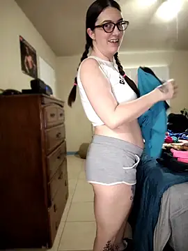 LaylaLucis online show from 03/21/26, 10:02