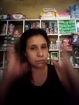 MIA-LARIOS online show from 04/06/26, 10:33