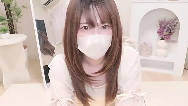 Snapshot of JUNjun__ chatting on 05/25/26, 03:23 JUNjun online show from 05/25/26, 03:23