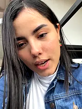 Marilyn Monrou online show from 12/14/25, 08:13