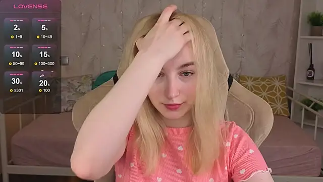 Shy Polly online show from 06/07/26, 12:04