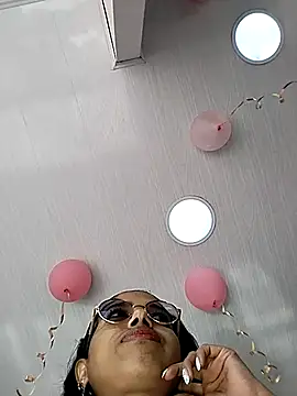 gagitaOficial22 online show from 11/22/25, 06:40