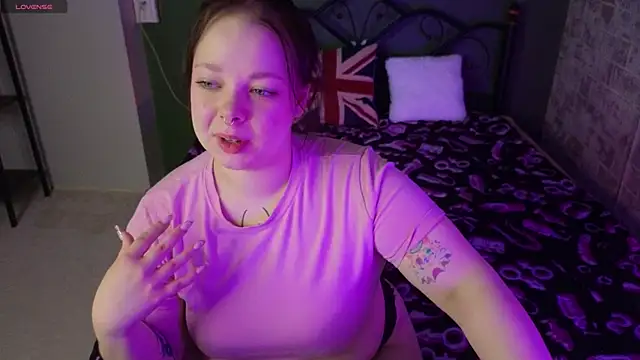 Snapshot of Vlada_vv chatting on 05/11/26, 04:51 Vlada vv online show from 05/11/26, 04:51