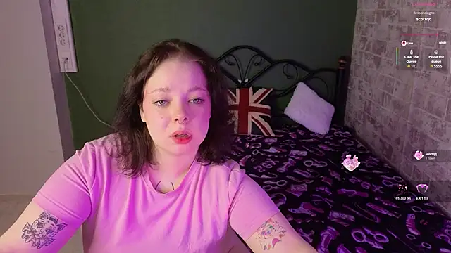 Snapshot of Vlada_vv chatting on 05/14/26, 04:52 Vlada vv online show from 05/14/26, 04:52