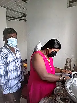 Desicouple1706 online show from 01/12/26, 08:08