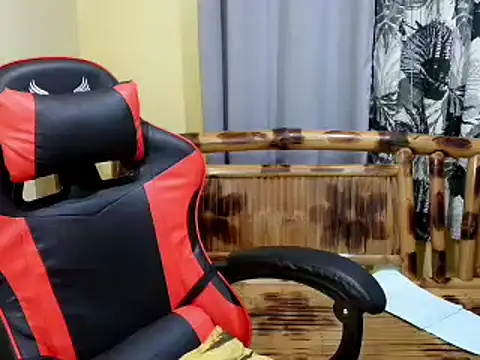 lovelyxmorena online show from 04/19/26, 10:58