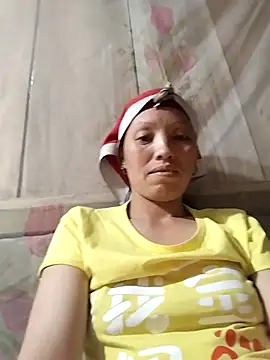 Snapshot of Minsexy66 chatting on 11/28/25, 05:43 Minsexy66 online show from 11/28/25, 05:43