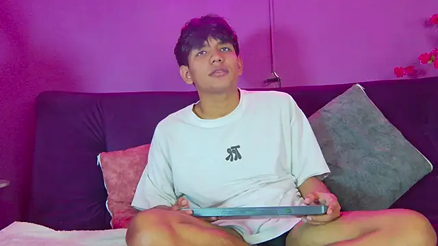 Liam Sinclair online show from 03/09/26, 08:02