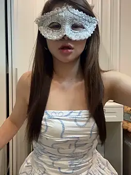 Queen-of-Love online show from 04/08/26, 12:38