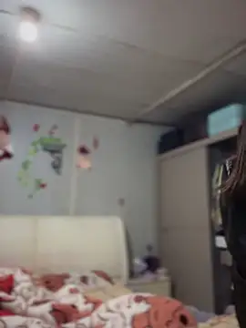 Toffee-00 online show from 11/26/25, 03:29