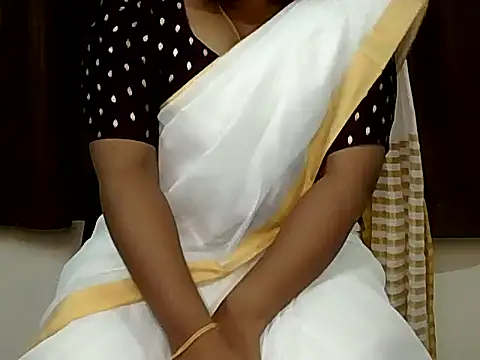 cleopatra9999 online show from 04/15/26, 02:24